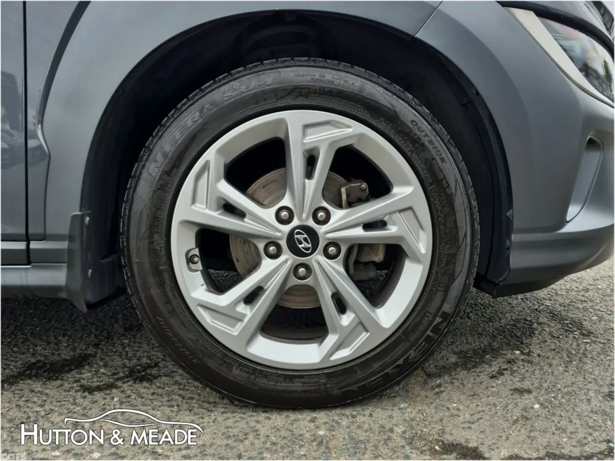 Hyundai KONA SUV, Petrol, 2021, Grey