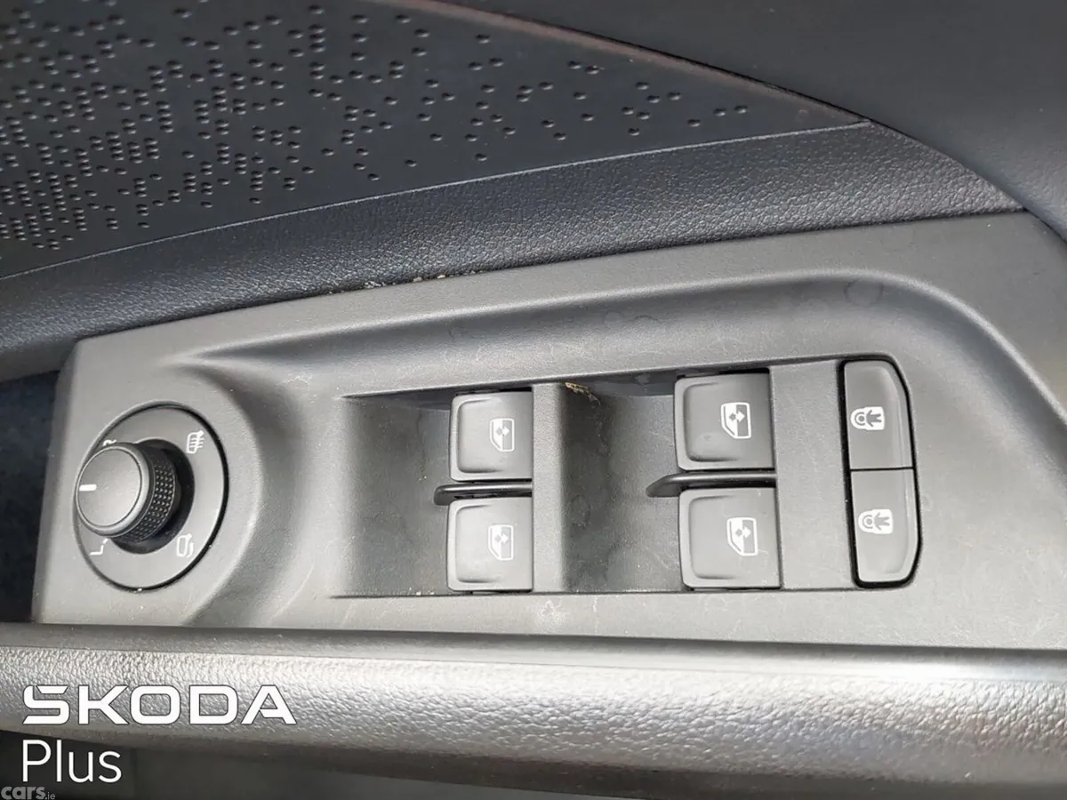 Skoda Enyaq SUV, Electric, 2026, White