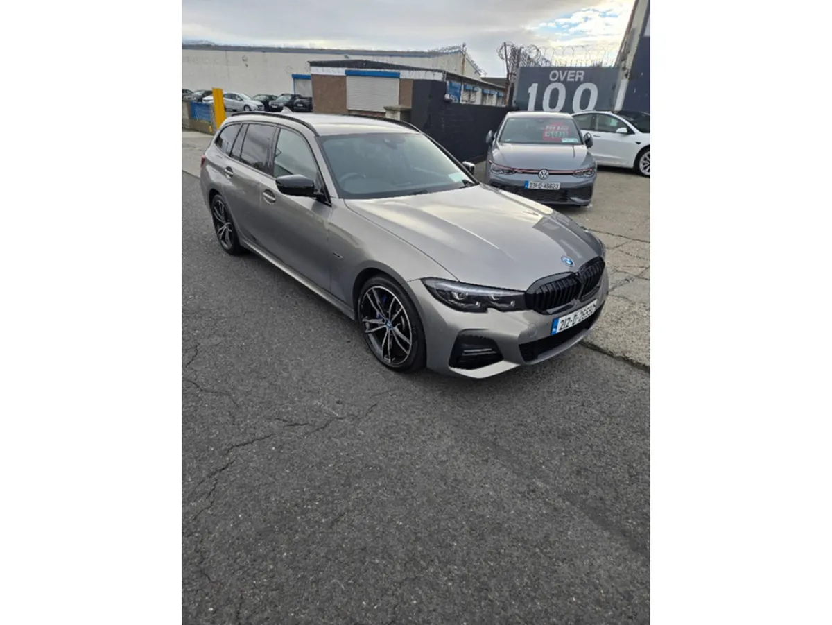BMW 3-Series Estate, Petrol Plug-in Hybrid, 2021, Grey