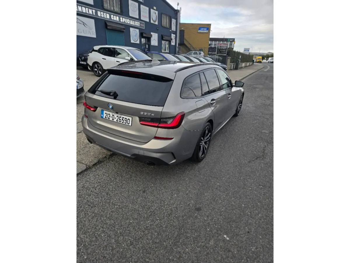 BMW 3-Series Estate, Petrol Plug-in Hybrid, 2021, Grey