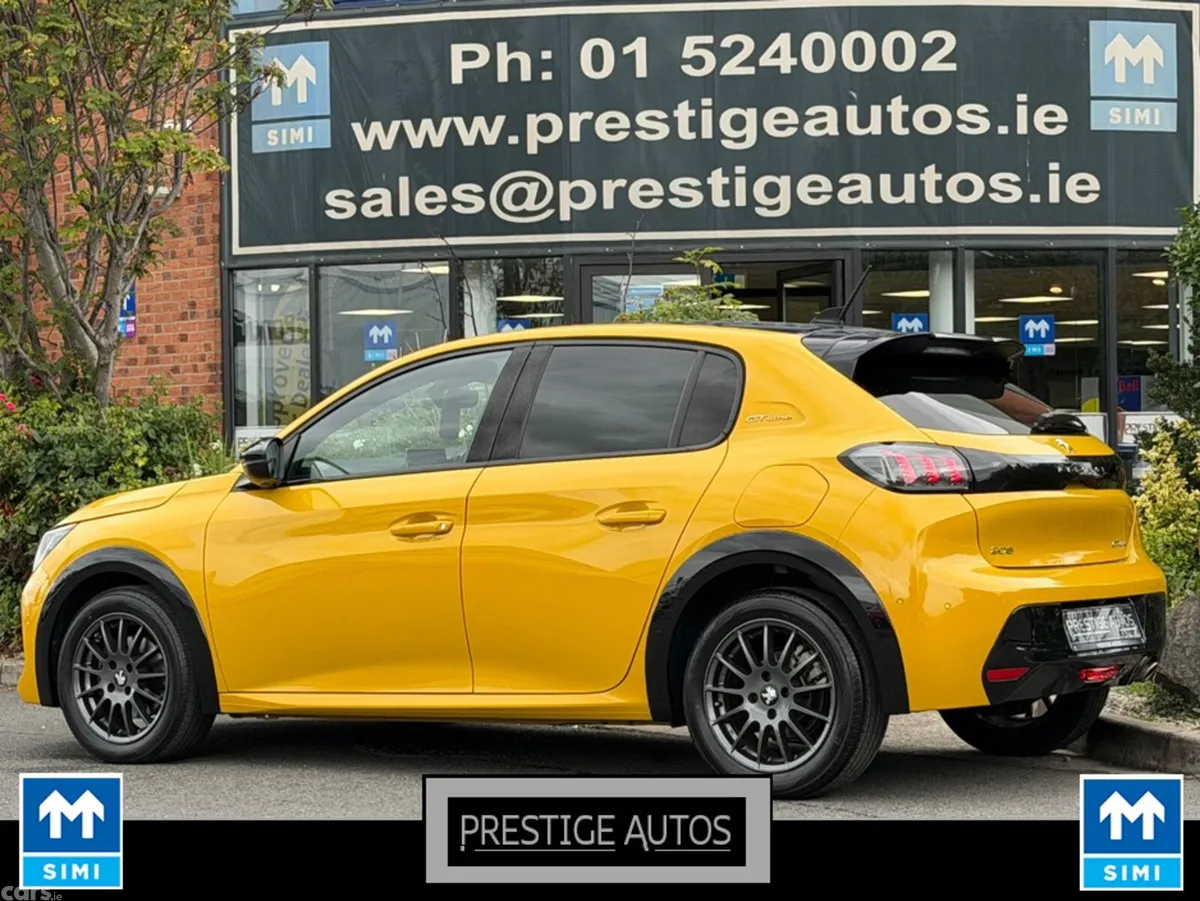 Peugeot 208 Hatchback, Petrol, 2020, Yellow