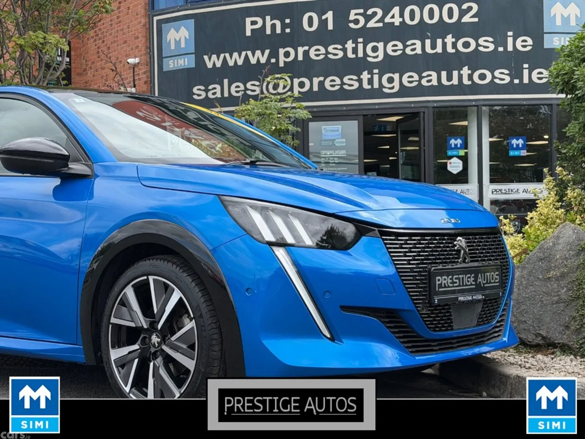 Peugeot 208 Hatchback, Petrol, 2021, Blue