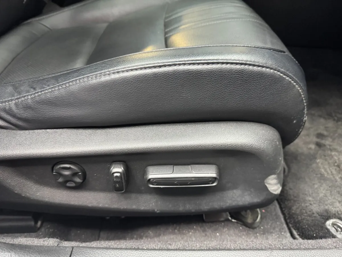 Honda Accord Saloon, Petrol Hybrid, 2022, White