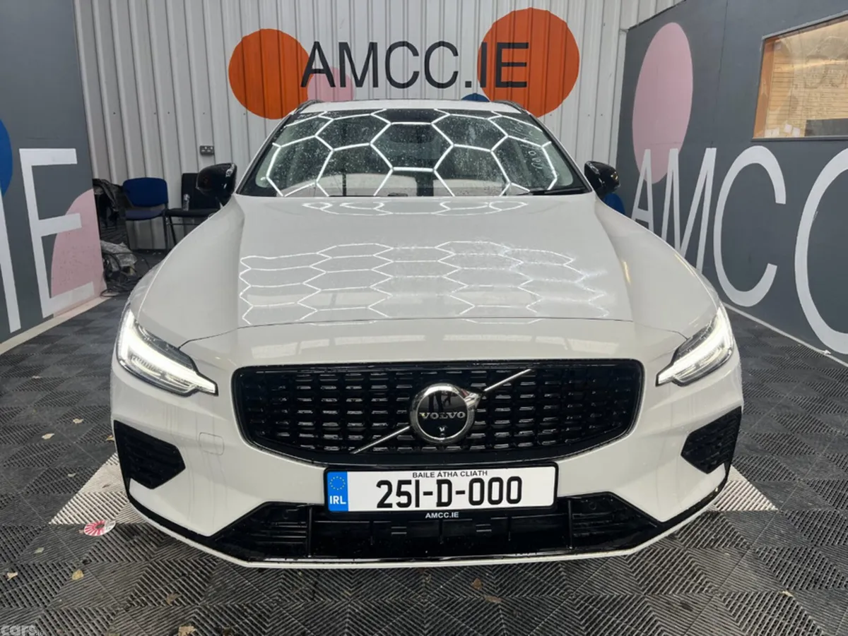 Volvo V60 Estate, Petrol Hybrid, 2025, White