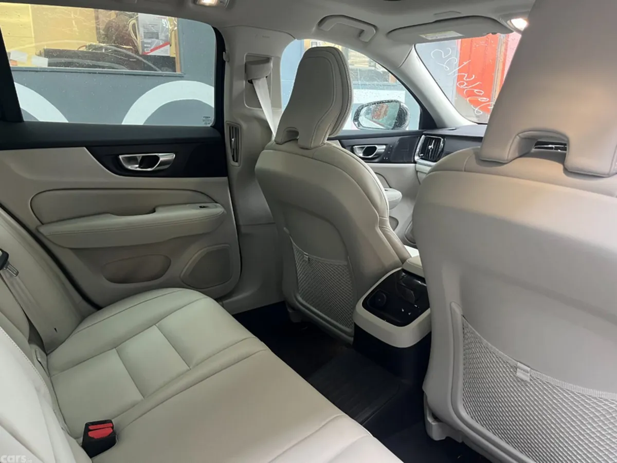 Volvo V60 Estate, Petrol Hybrid, 2025, White