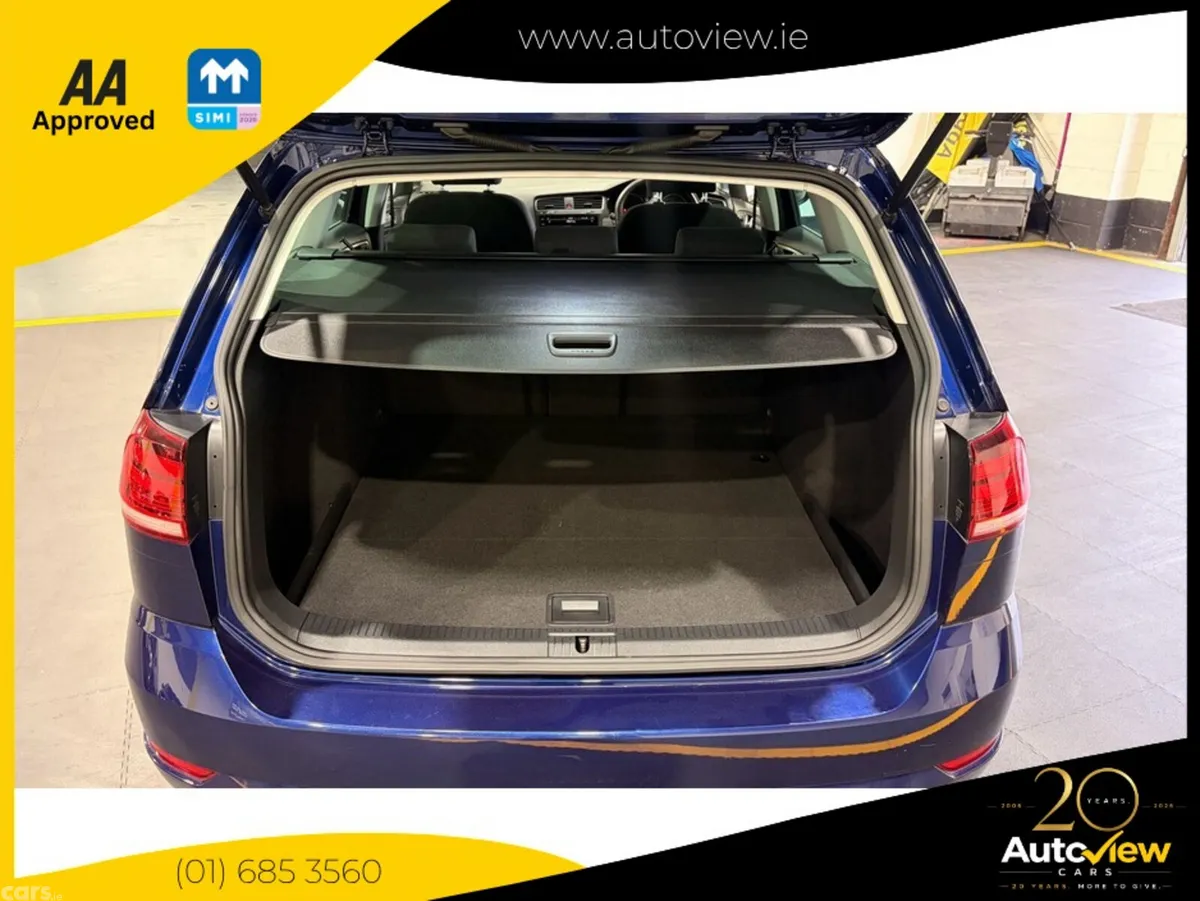 Volkswagen Golf Estate, Petrol, 2018, Blue