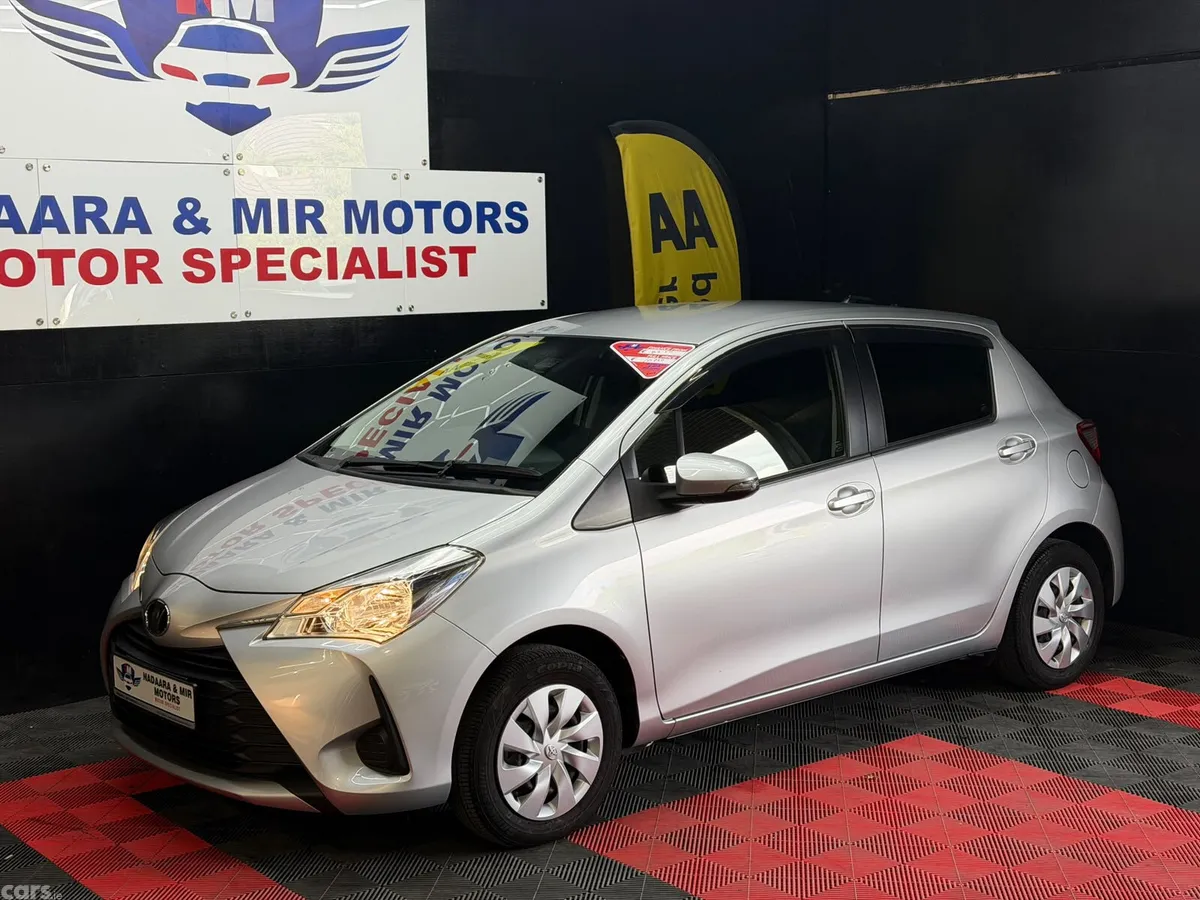 Toyota Vitz Hatchback, Petrol, 2017, Grey