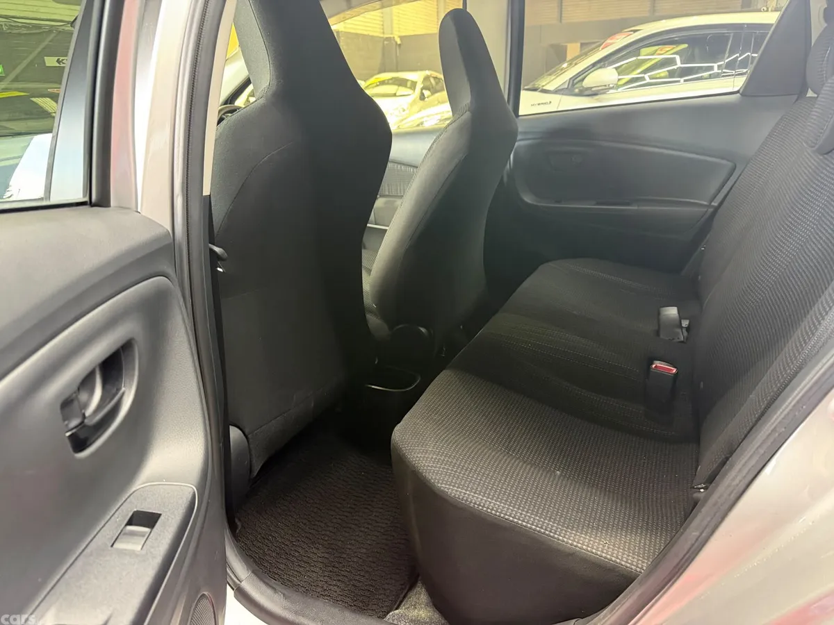 Toyota Vitz Hatchback, Petrol, 2017, Grey