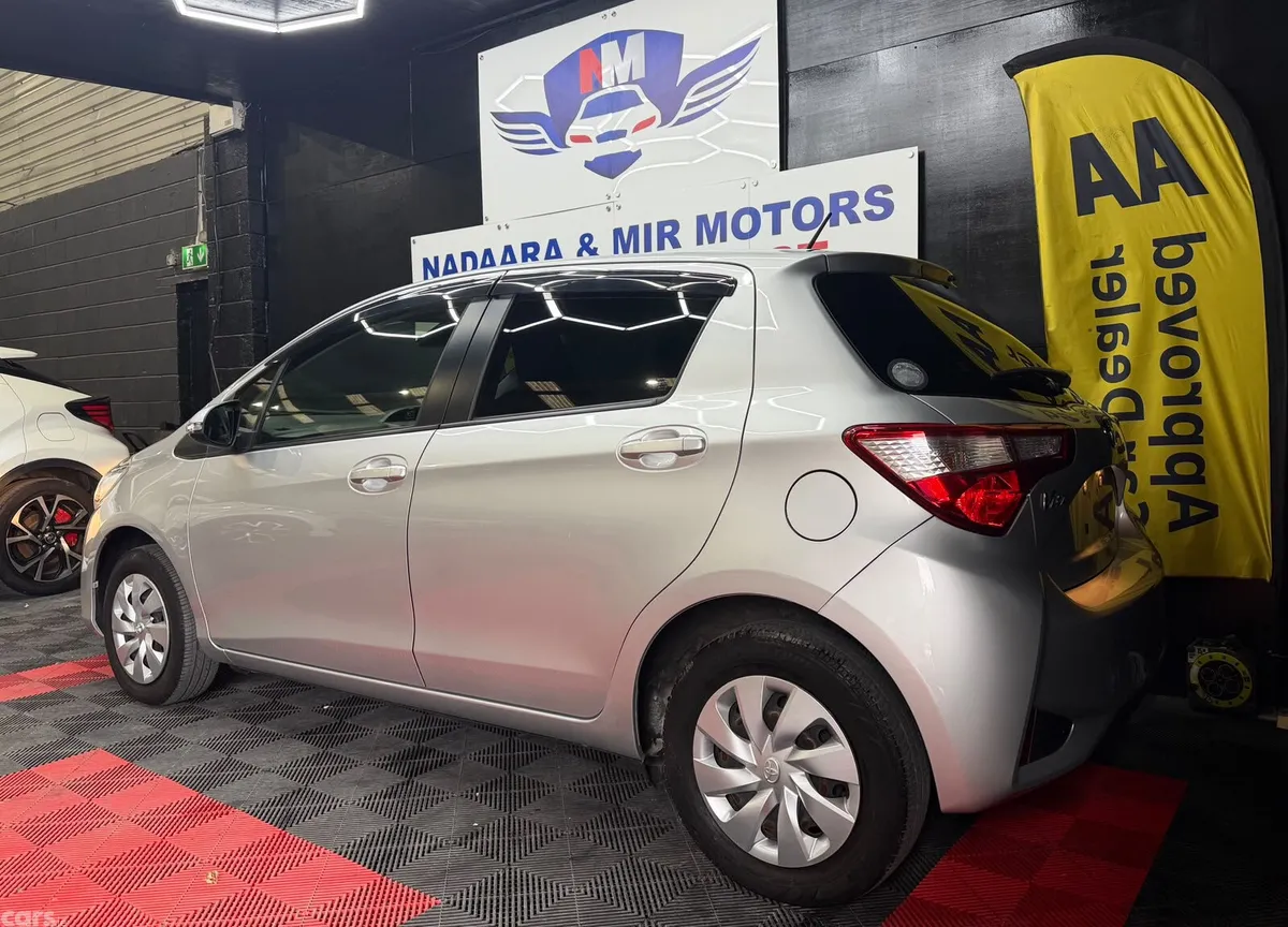 Toyota Vitz Hatchback, Petrol, 2017, Grey