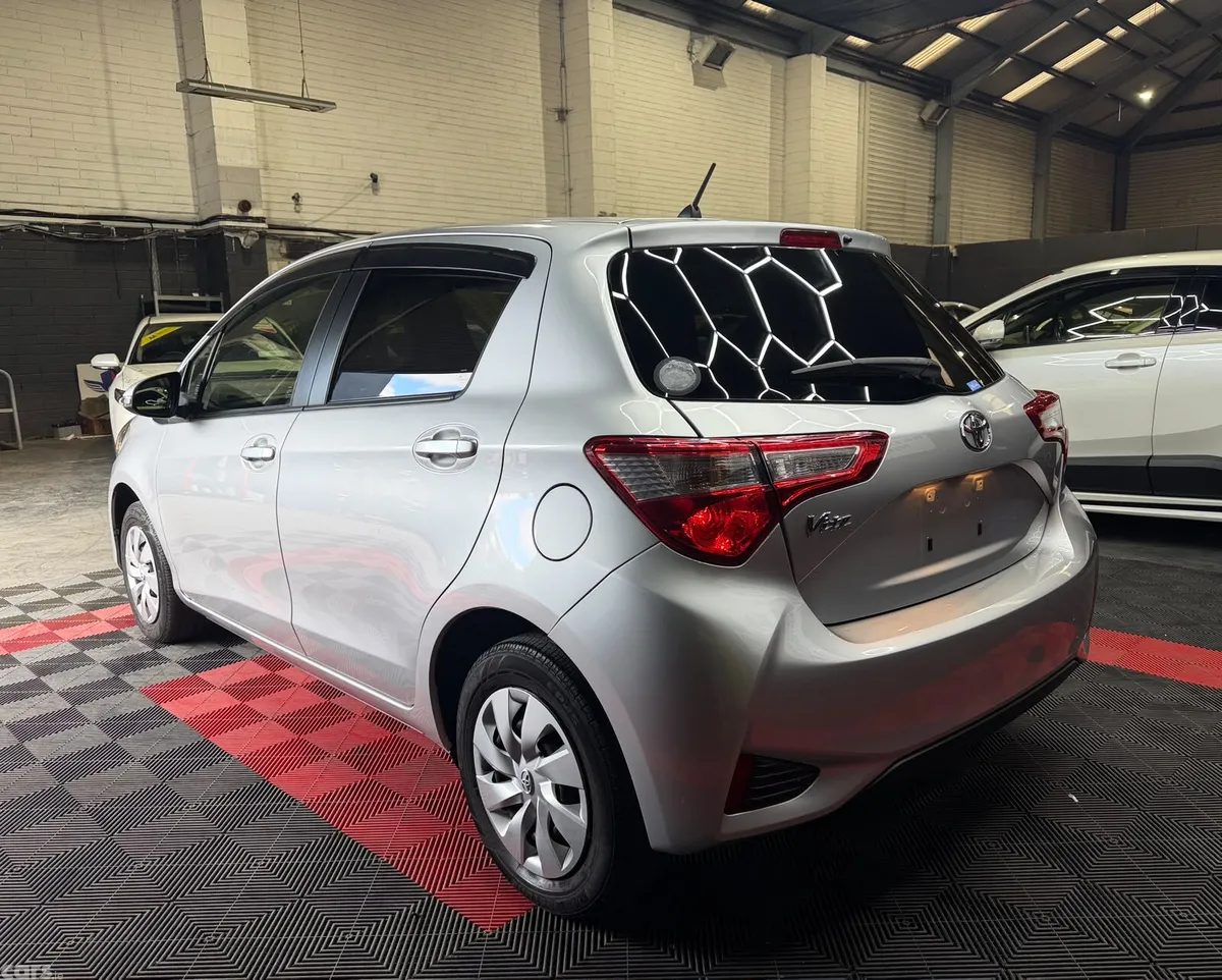Toyota Vitz Hatchback, Petrol, 2017, Grey