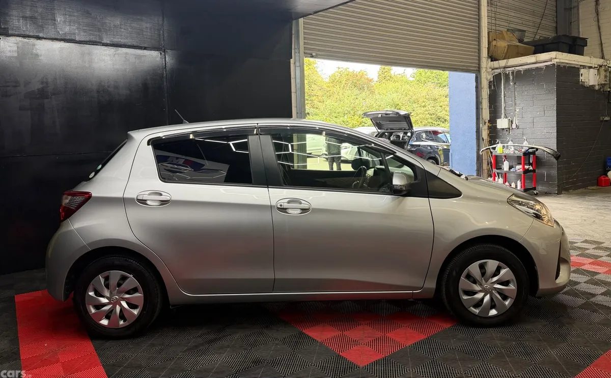 Toyota Vitz Hatchback, Petrol, 2017, Grey