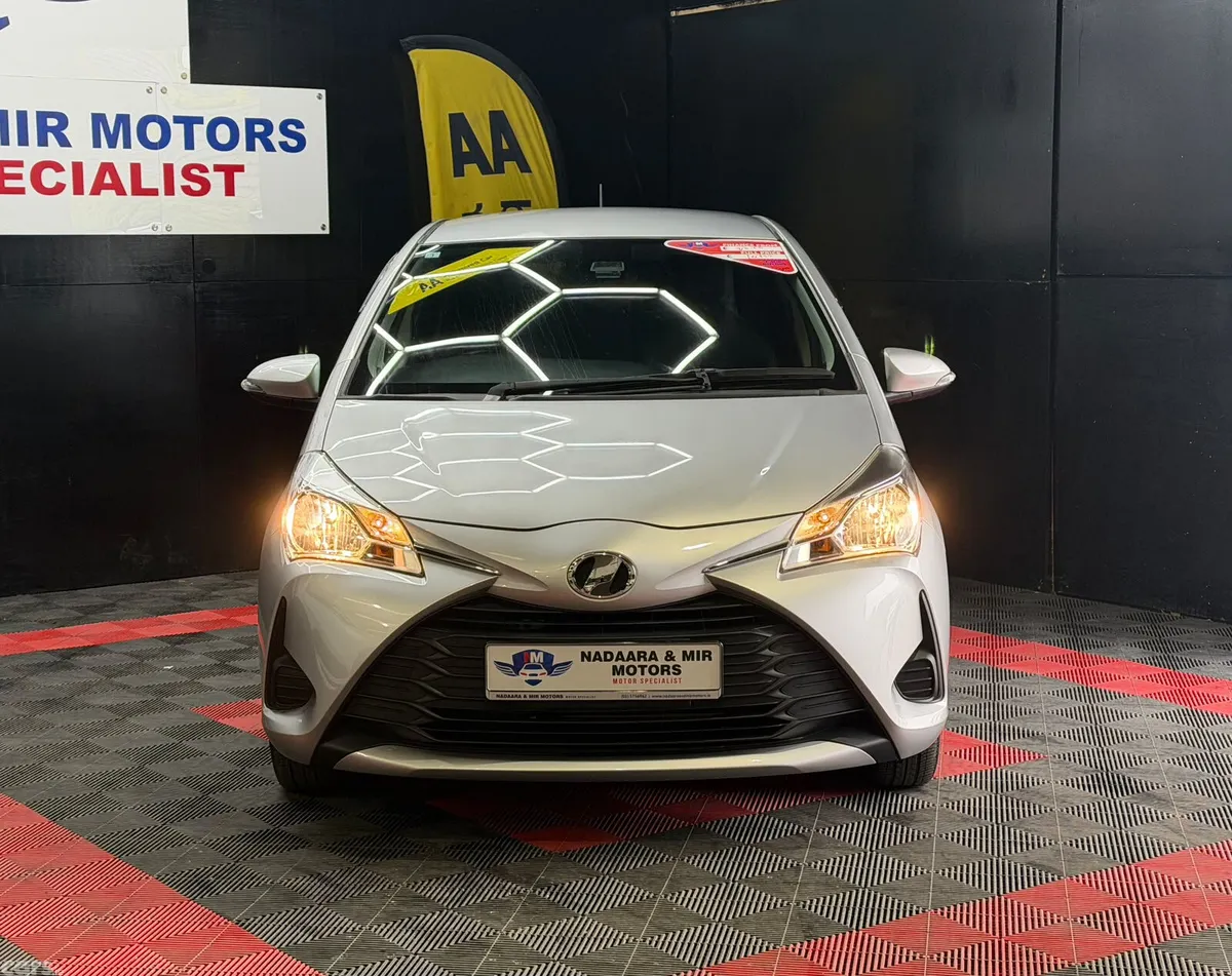 Toyota Vitz Hatchback, Petrol, 2017, Grey