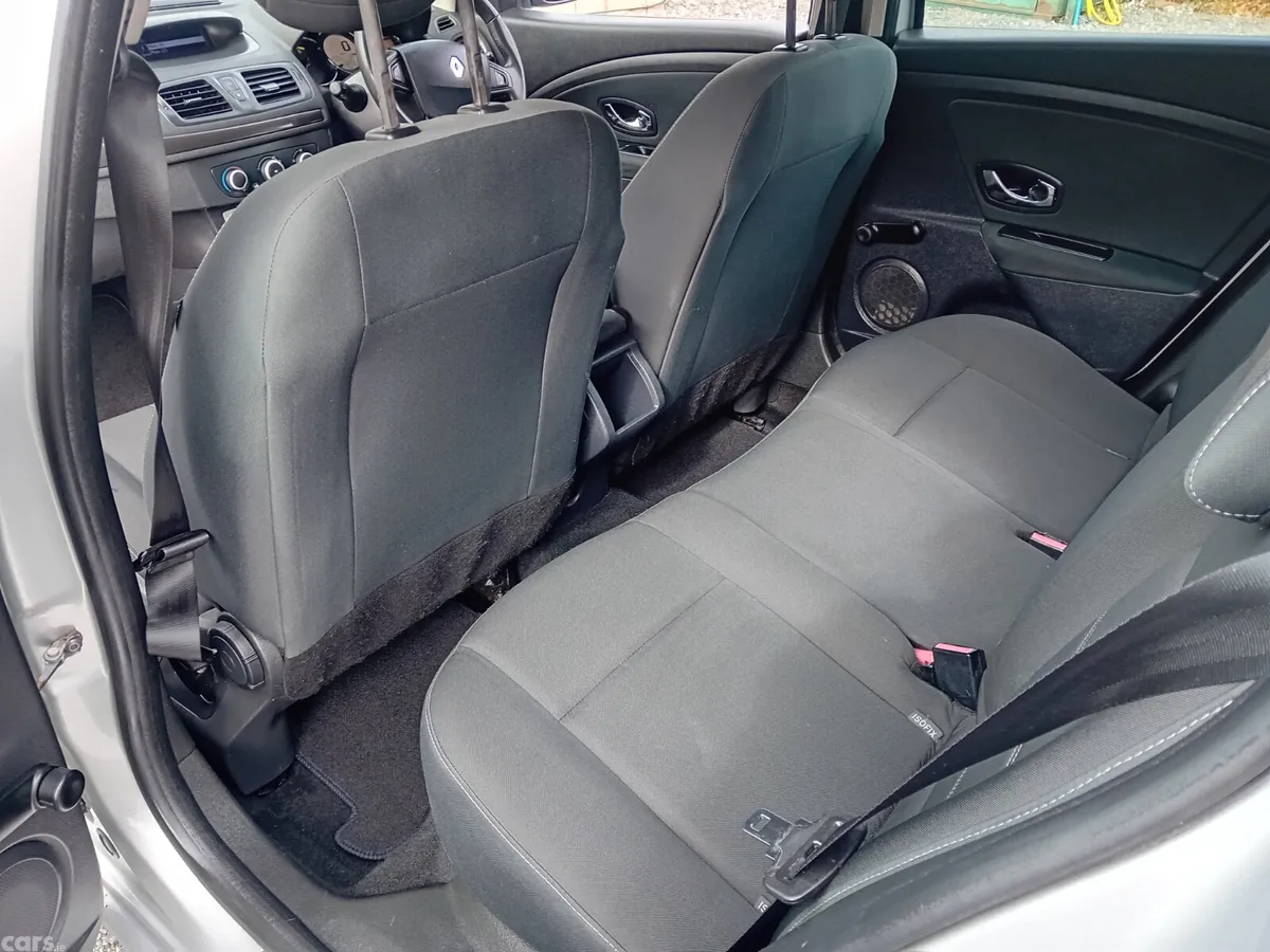 Renault Megane Hatchback, Diesel, 2014, Silver