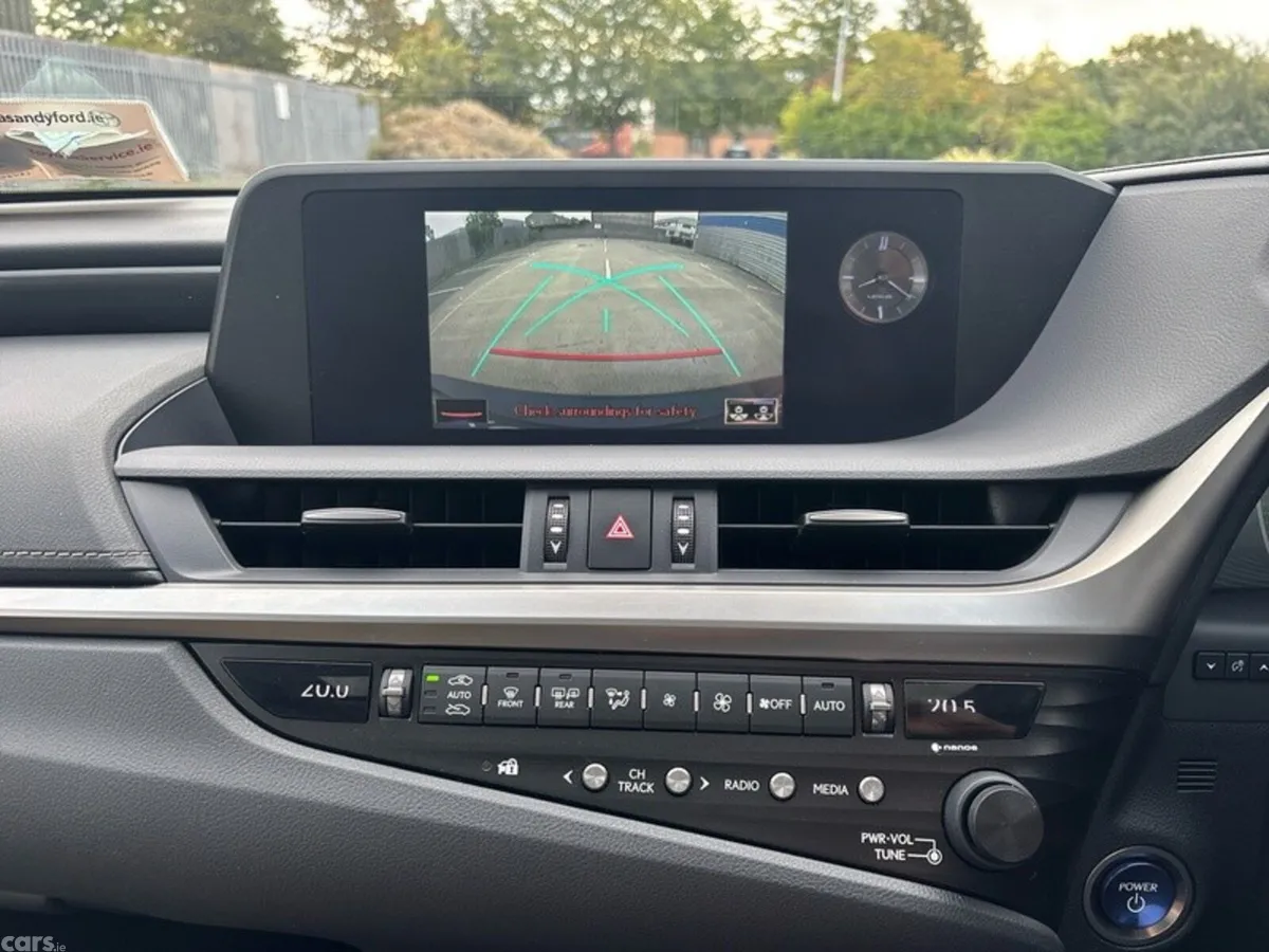 Lexus ES Saloon, Petrol Hybrid, 2019, Blue