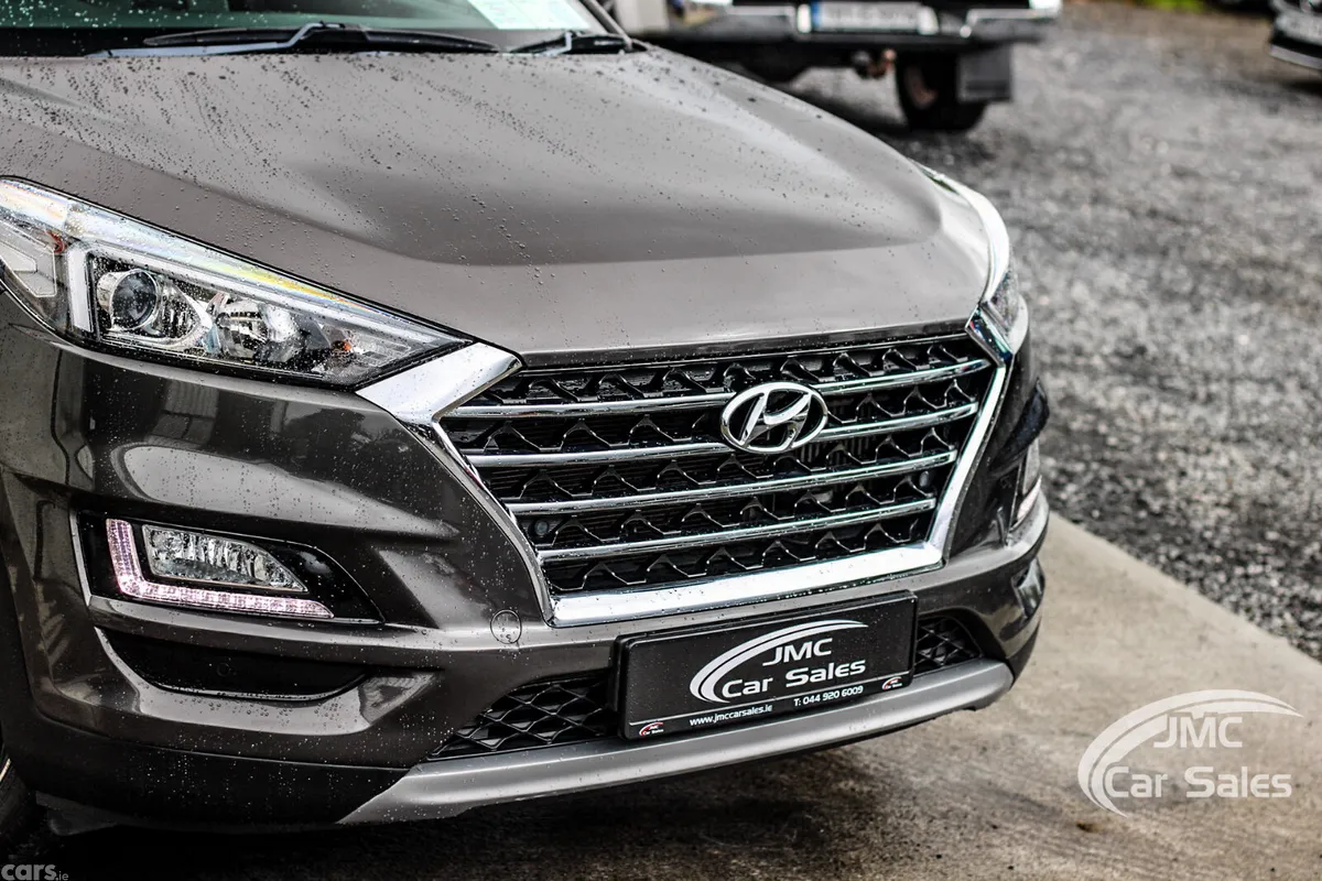 Hyundai Tucson SUV, Diesel, 2019, Brown