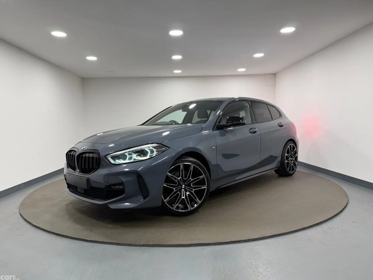 BMW 1-Series Hatchback, Diesel, 2022, Grey