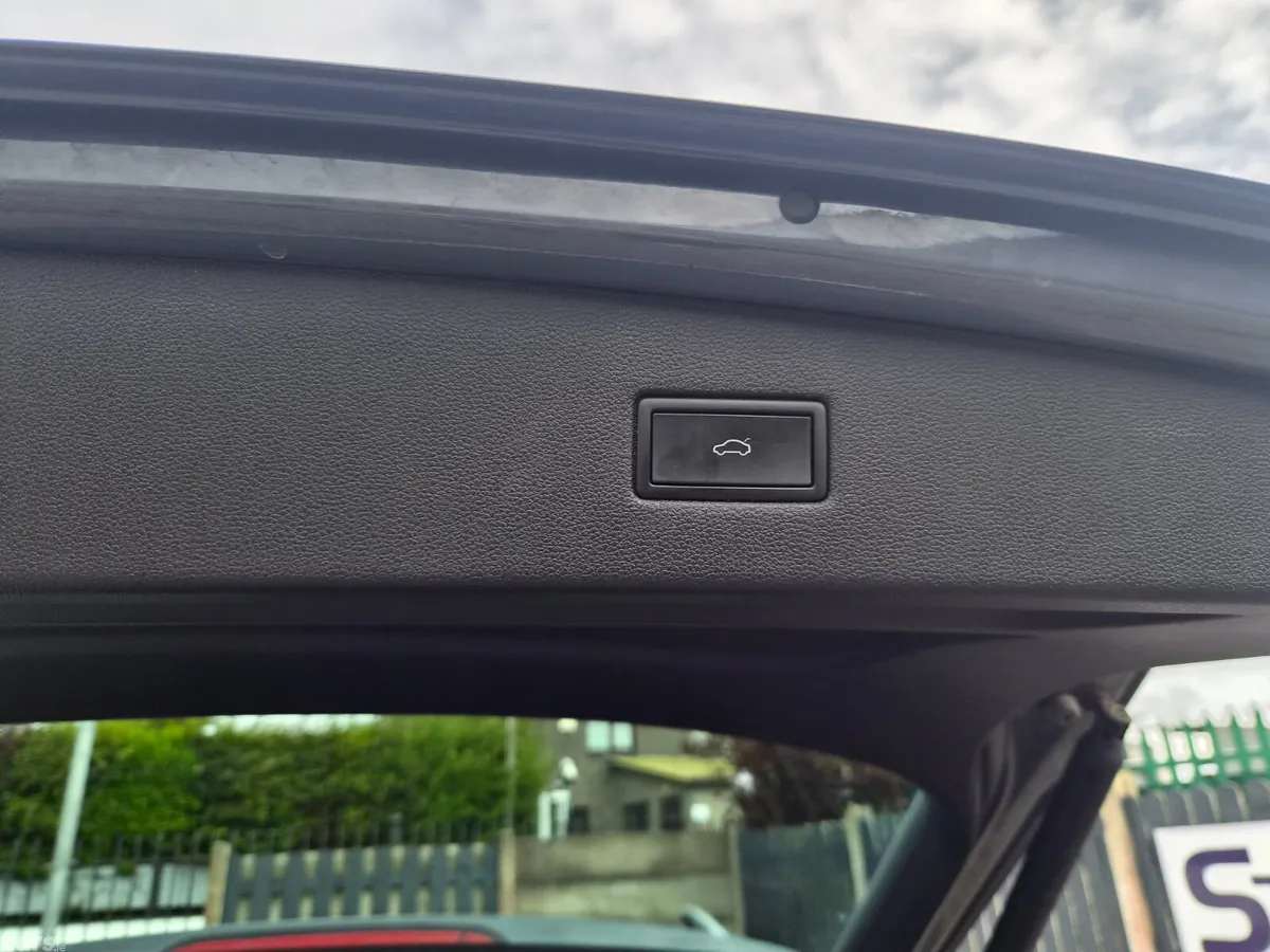 SEAT Tarraco Estate, Diesel, 2023, Grey