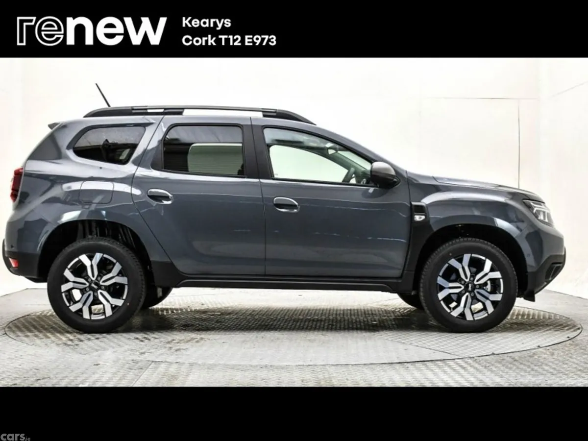 Dacia Duster SUV, Petrol, 2023, Grey