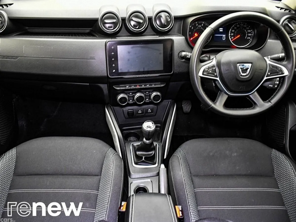 Dacia Duster SUV, Petrol, 2022, Red