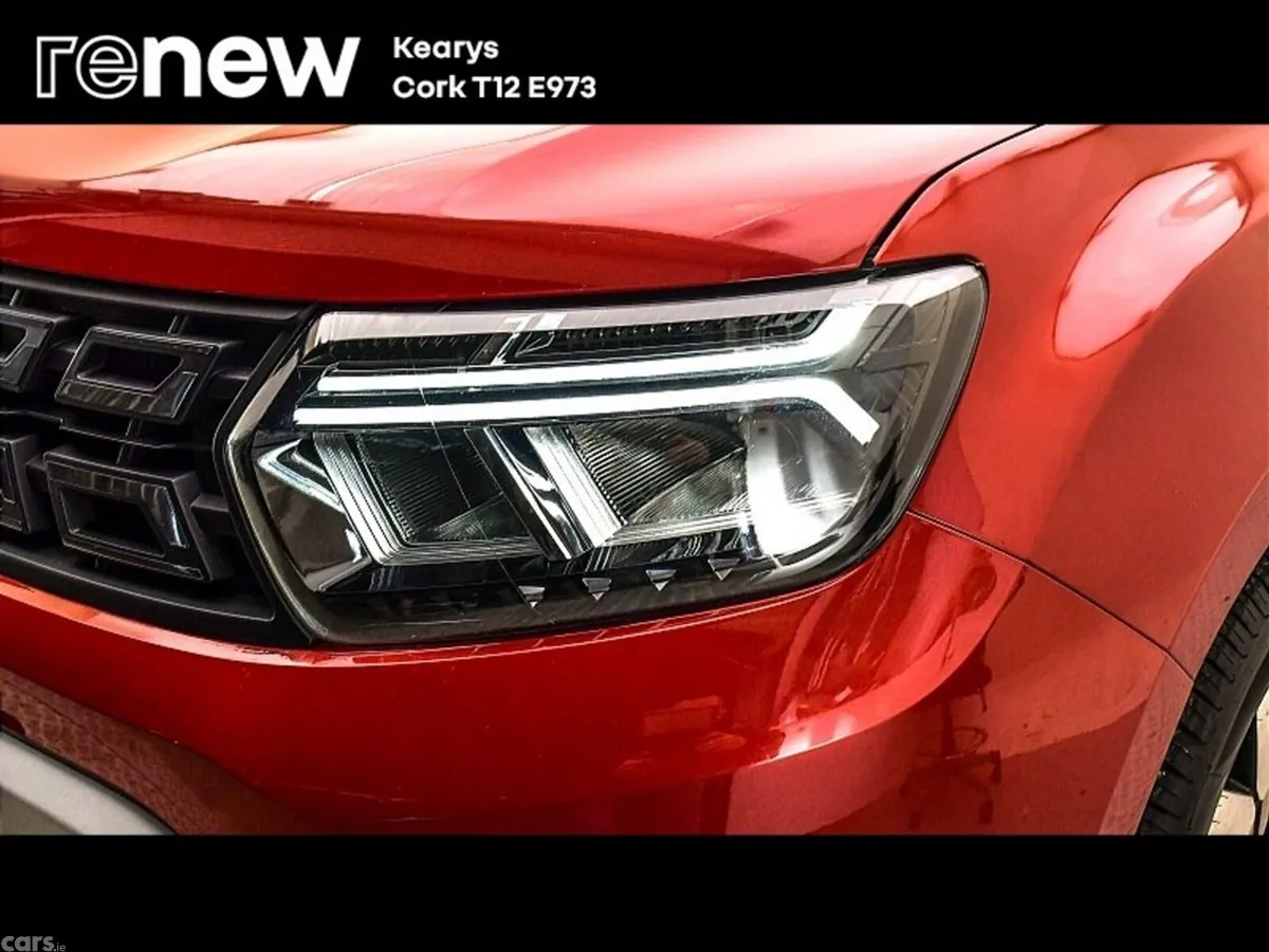 Dacia Duster SUV, Petrol, 2022, Red