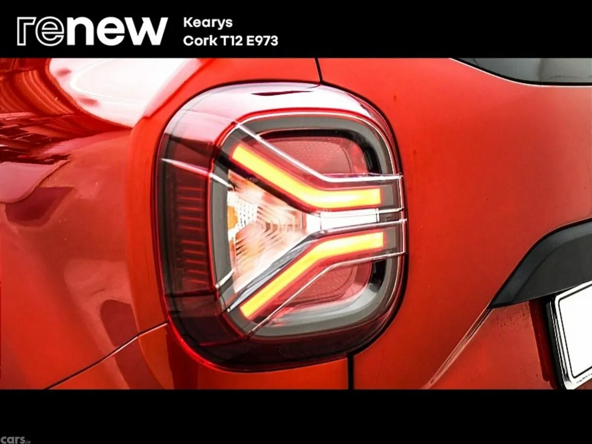 Dacia Duster SUV, Petrol, 2022, Red