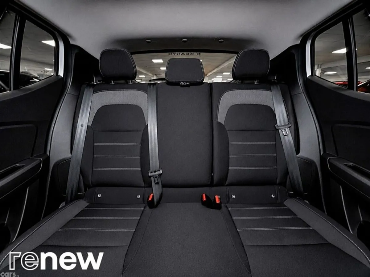 Dacia Sandero Hatchback, Petrol, 2023, Silver