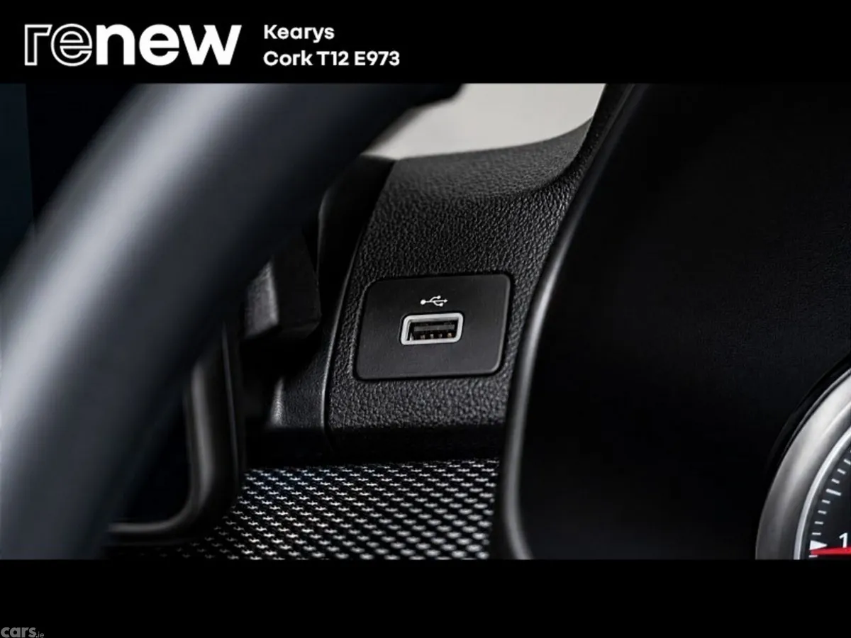 Dacia Sandero Hatchback, Petrol, 2023, Silver
