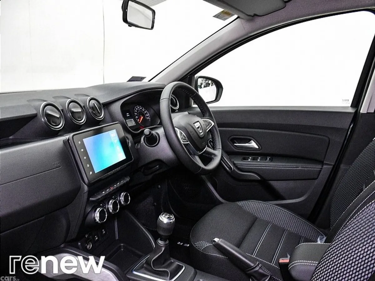 Dacia Duster SUV, Diesel, 2023, Silver