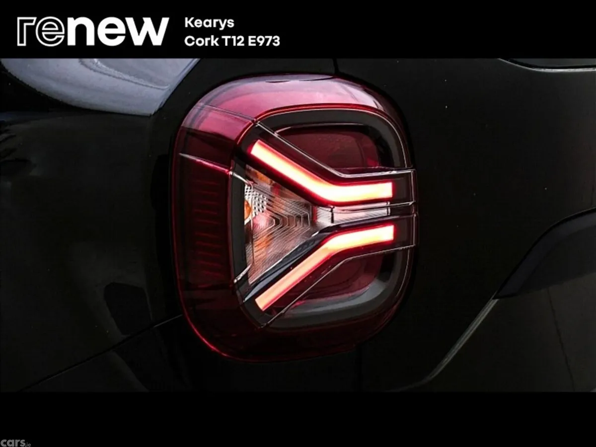 Dacia Duster SUV, Petrol, 2023, Black