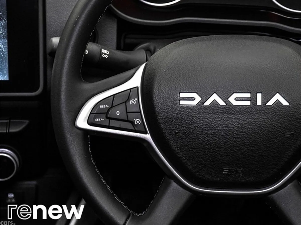 Dacia Duster SUV, Diesel, 2023, Grey