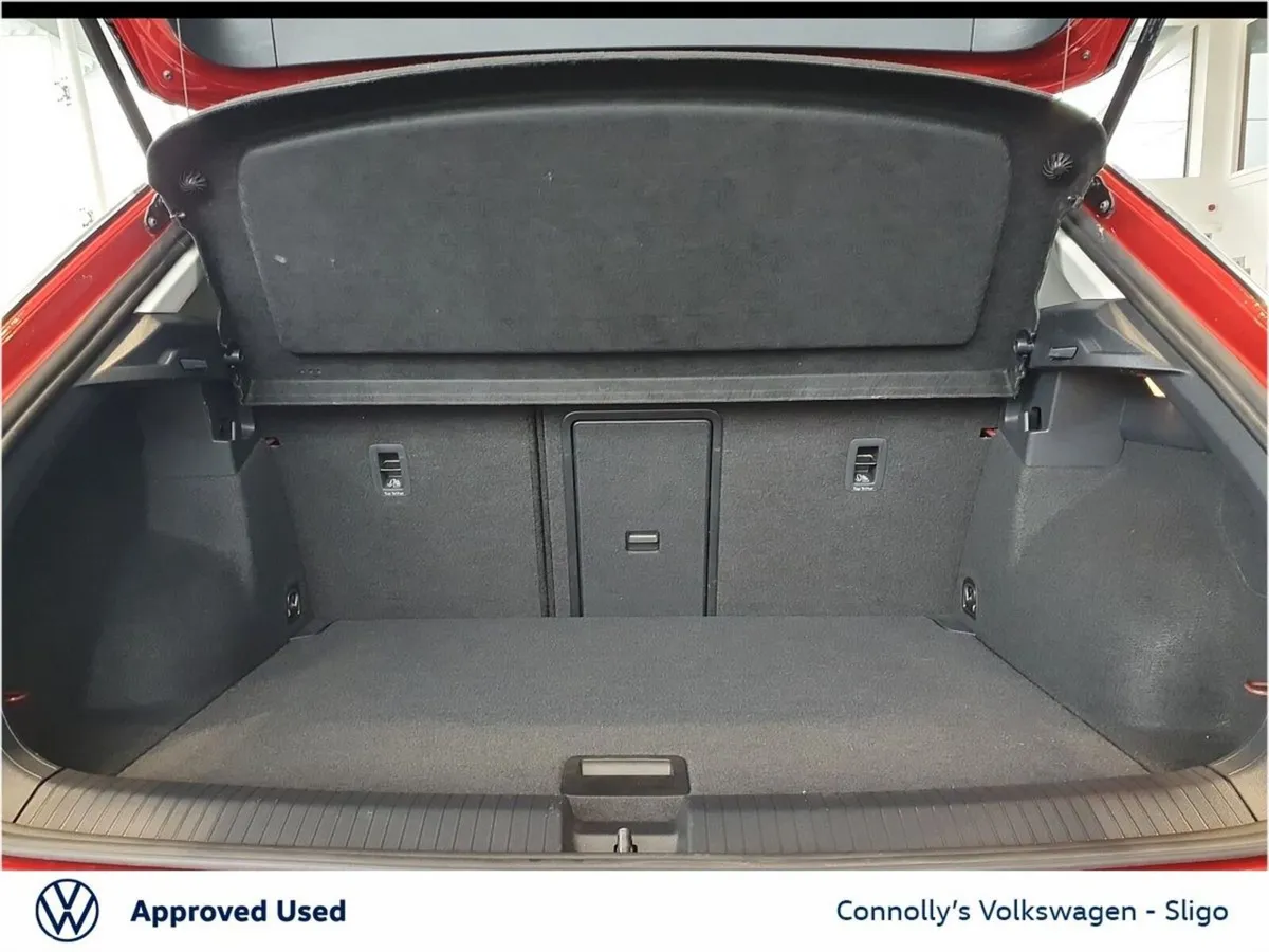 Volkswagen T-Roc SUV, Diesel, 2023, Red