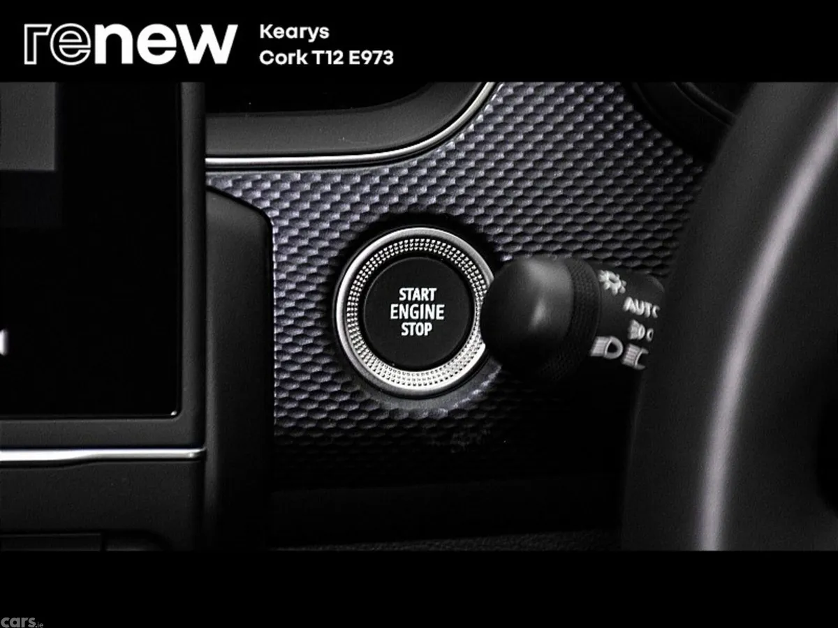 Renault Arkana SUV, Petrol, 2023, White