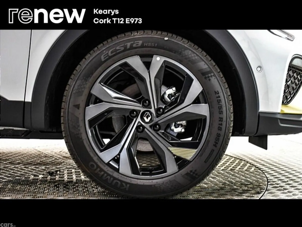 Renault Arkana SUV, Petrol Hybrid, 2023, White