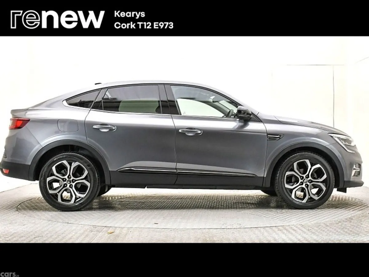 Renault Arkana SUV, Petrol Hybrid, 2023, Grey