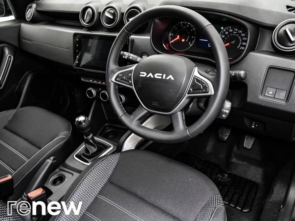 Dacia Duster SUV, Petrol, 2023, Grey