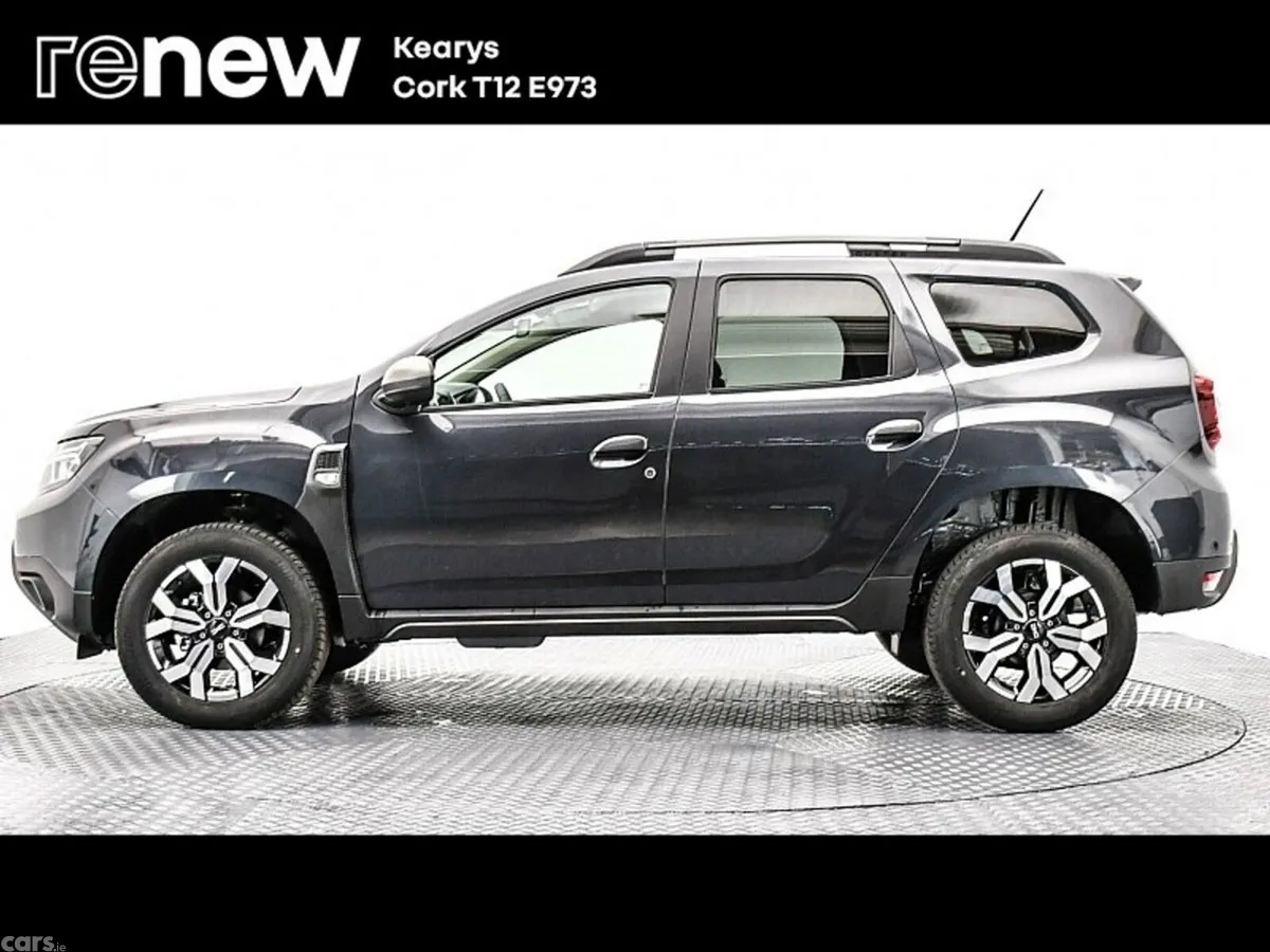 Dacia Duster SUV, Petrol, 2023, Grey
