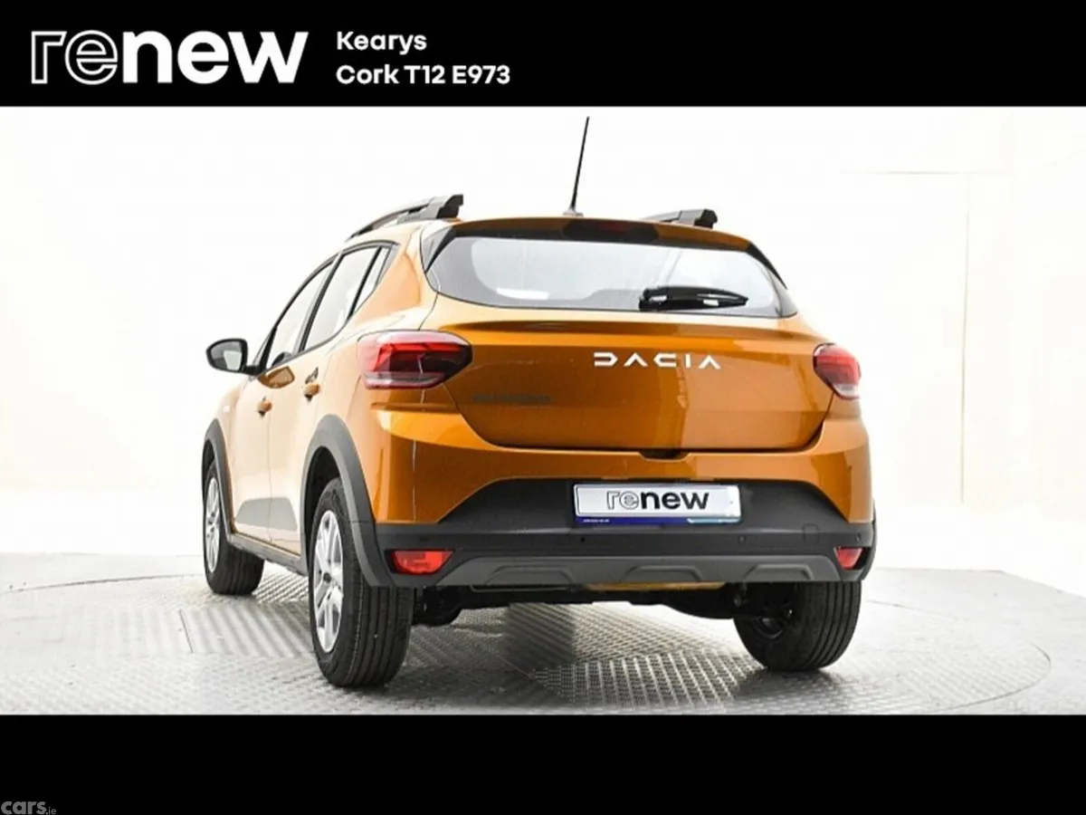 Dacia Sandero Stepway SUV, Petrol, 2023, Orange