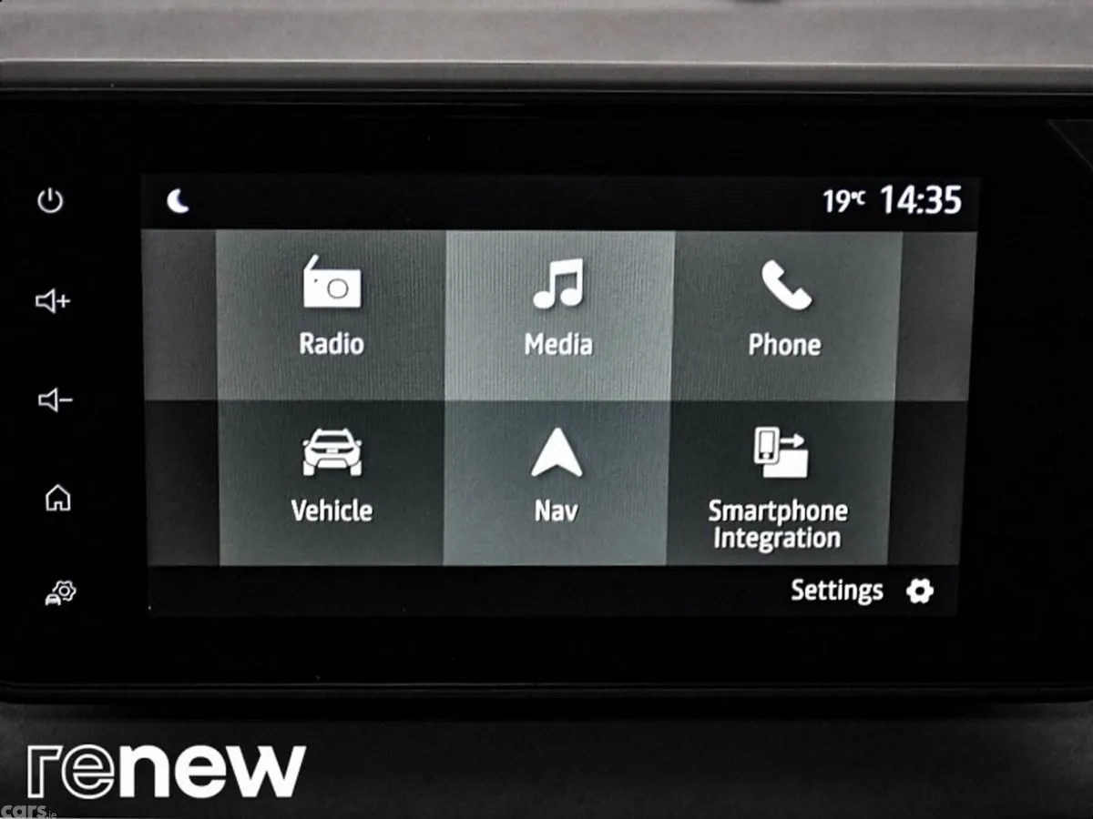 Dacia Sandero Stepway SUV, Petrol, 2024, Grey