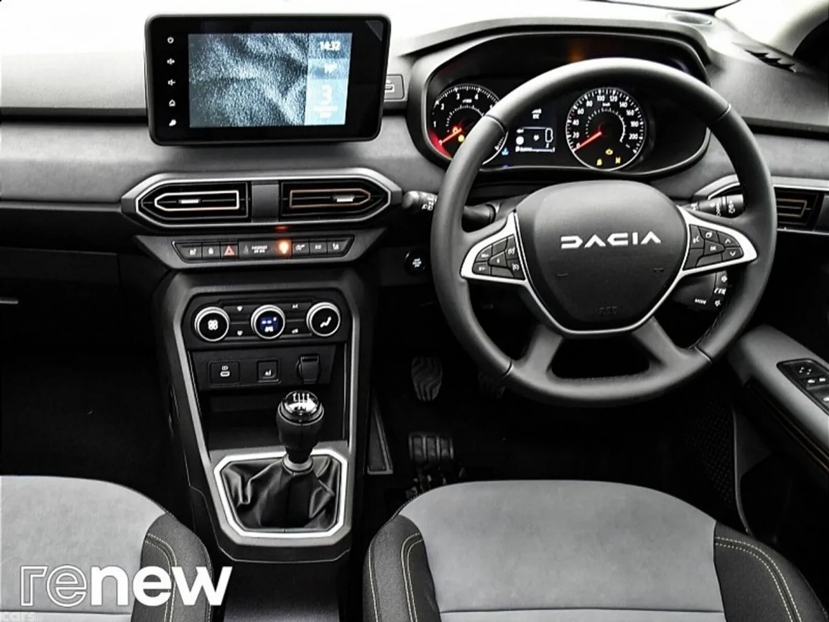 Dacia Sandero Stepway SUV, Petrol, 2024, Grey