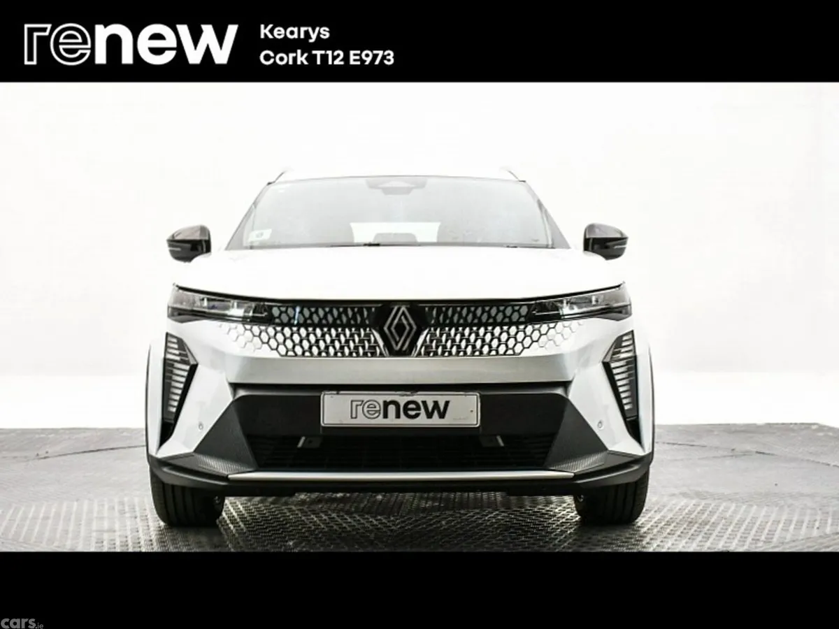 Renault Scenic E-Tech MPV, Electric, 2026, White