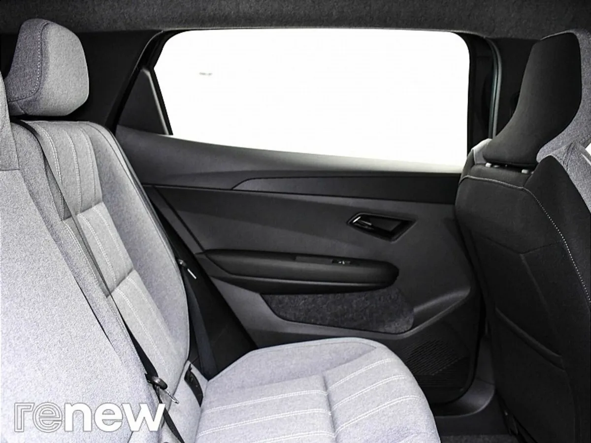 Renault Scenic E-Tech MPV, Electric, 2026, White