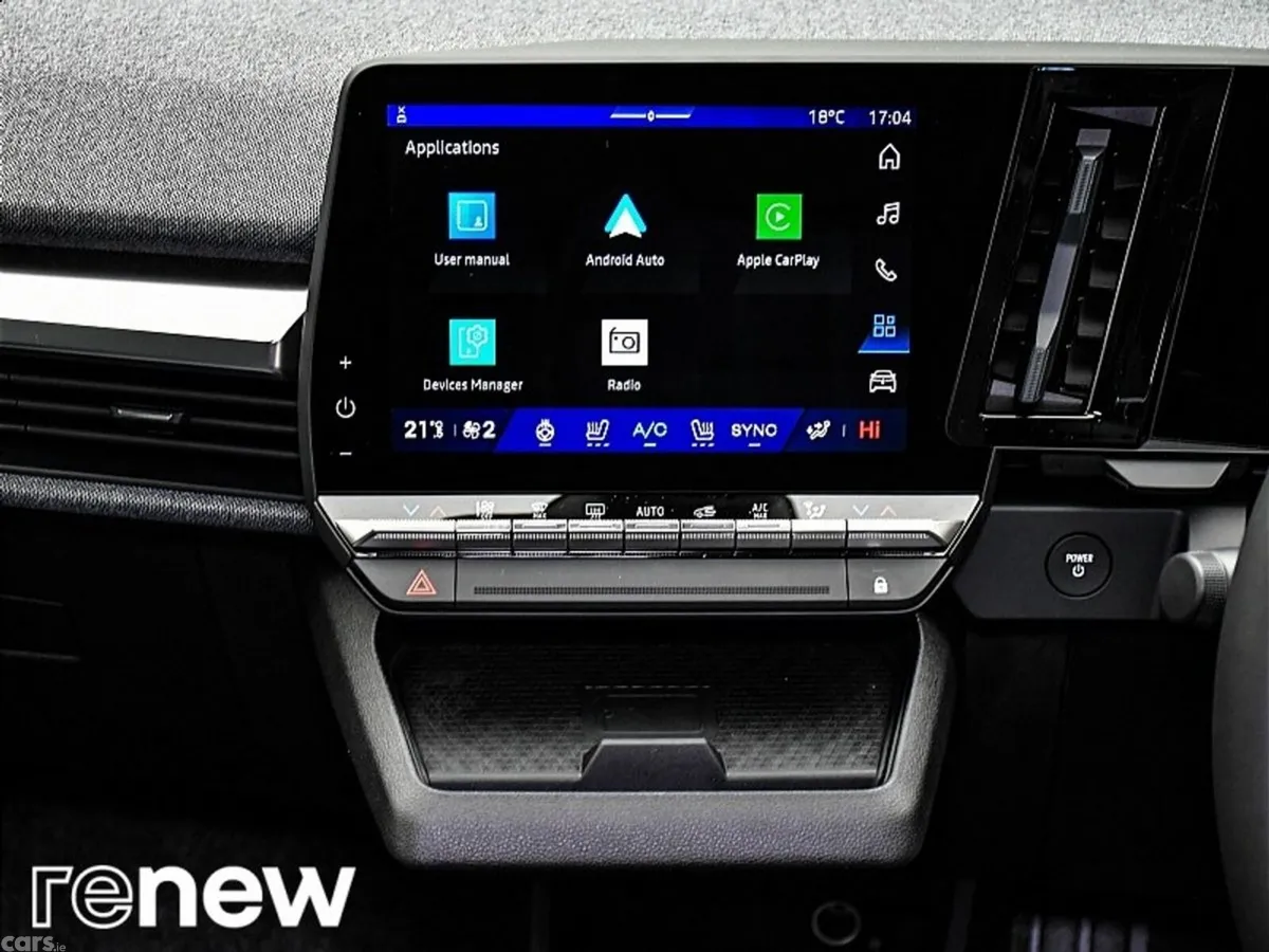 Renault Scenic E-Tech MPV, Electric, 2026, White