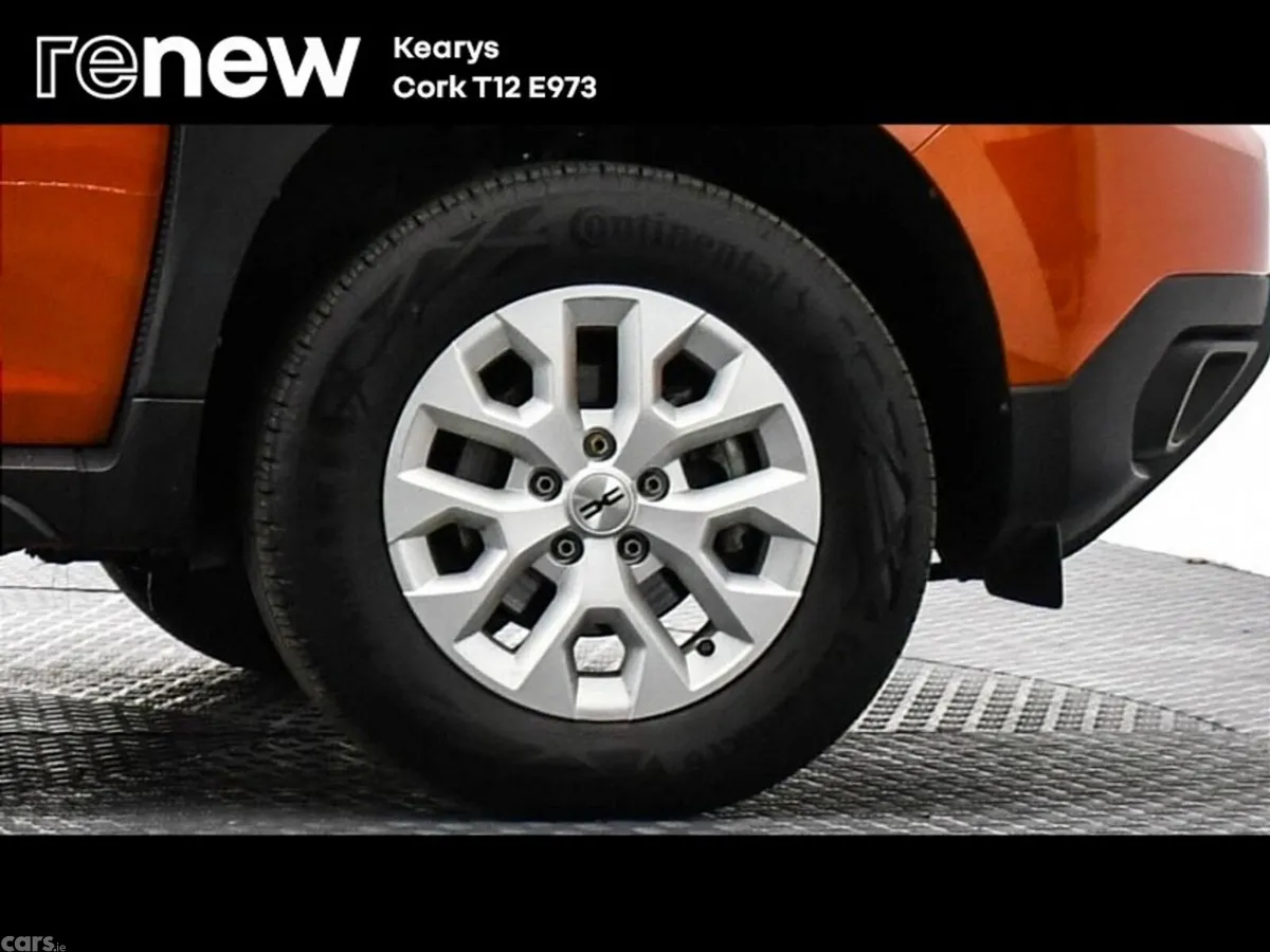 Dacia Duster SUV, Petrol, 2024, Orange