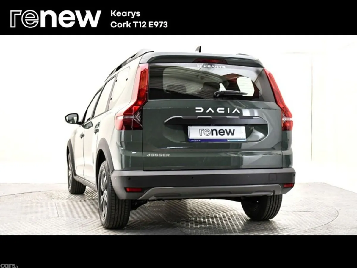 Dacia Jogger SUV, Petrol, 2024, Grey