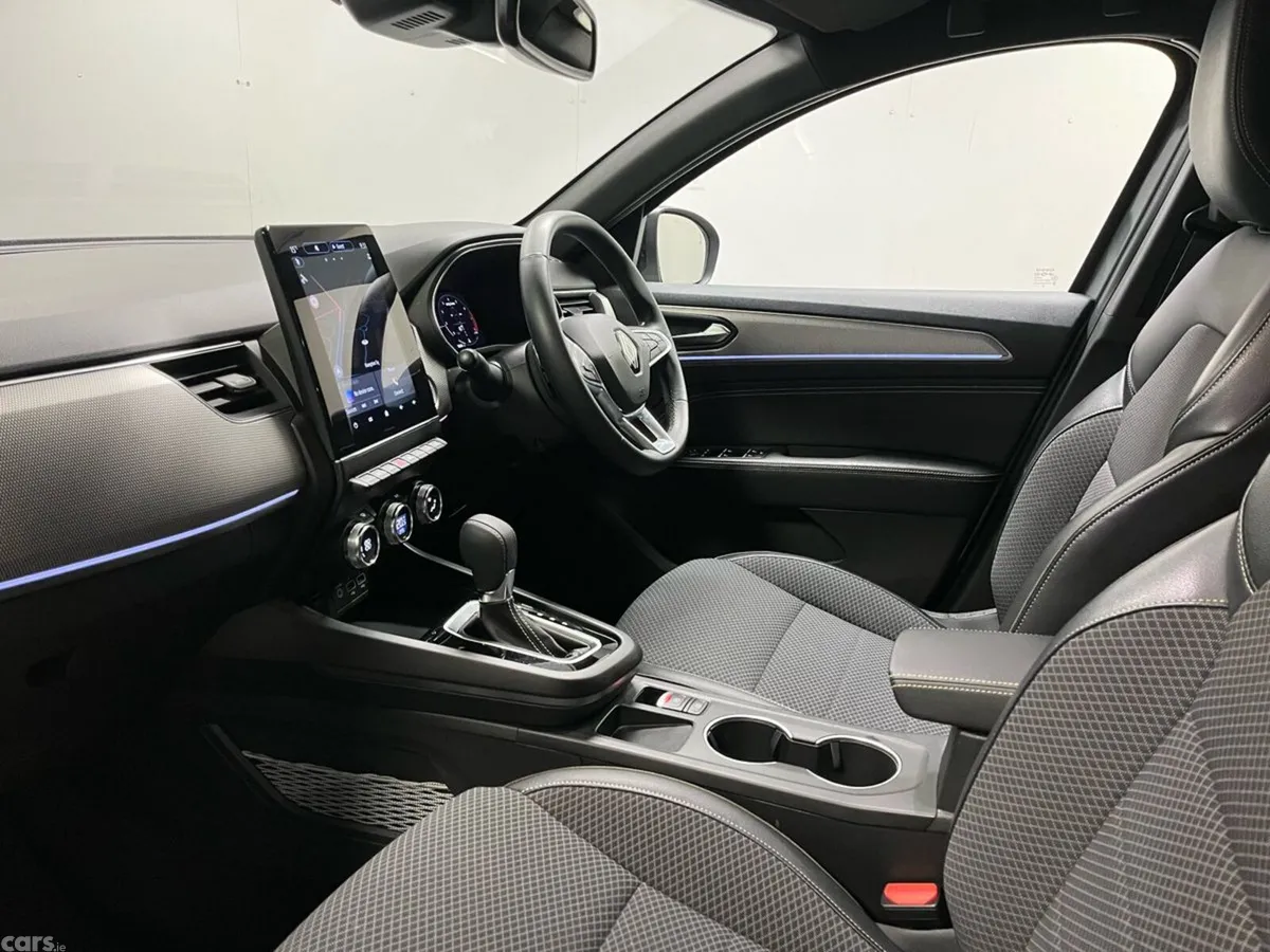 Renault Arkana Hatchback, Petrol, 2024, Grey