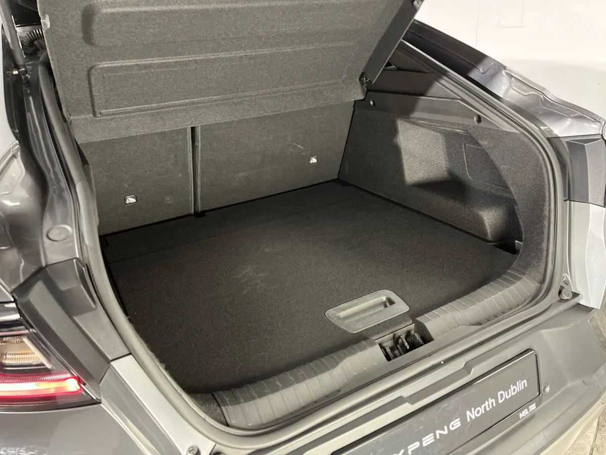 Renault Arkana Hatchback, Petrol, 2024, Grey