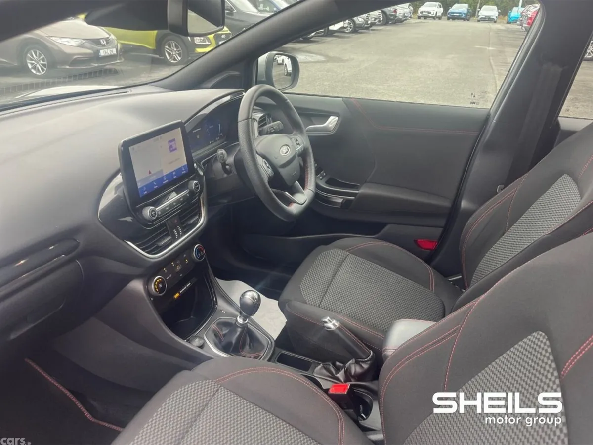 Ford Puma MPV, Petrol Hybrid, 2023, Grey