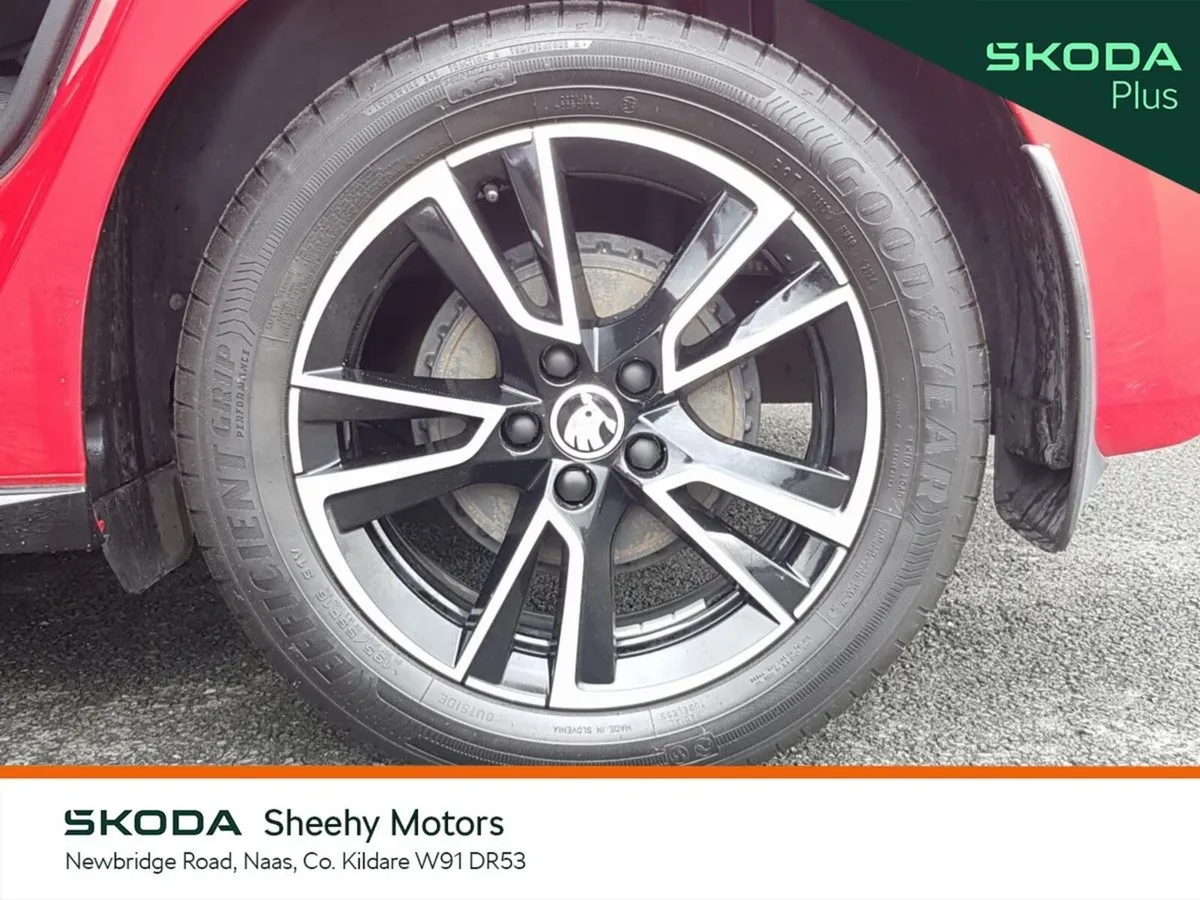 Skoda Fabia Hatchback, Petrol, 2024, Red