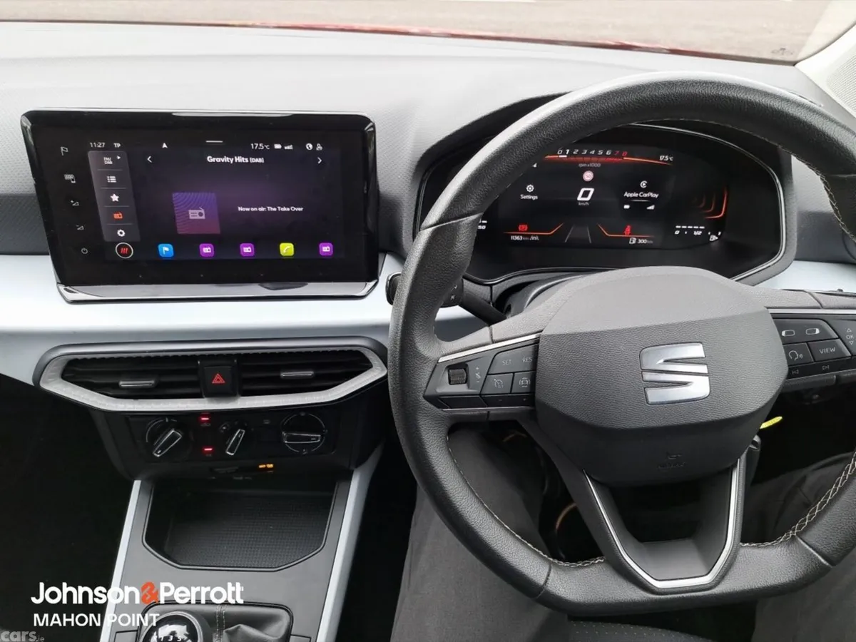 SEAT Arona SUV, Petrol, 2025, Red
