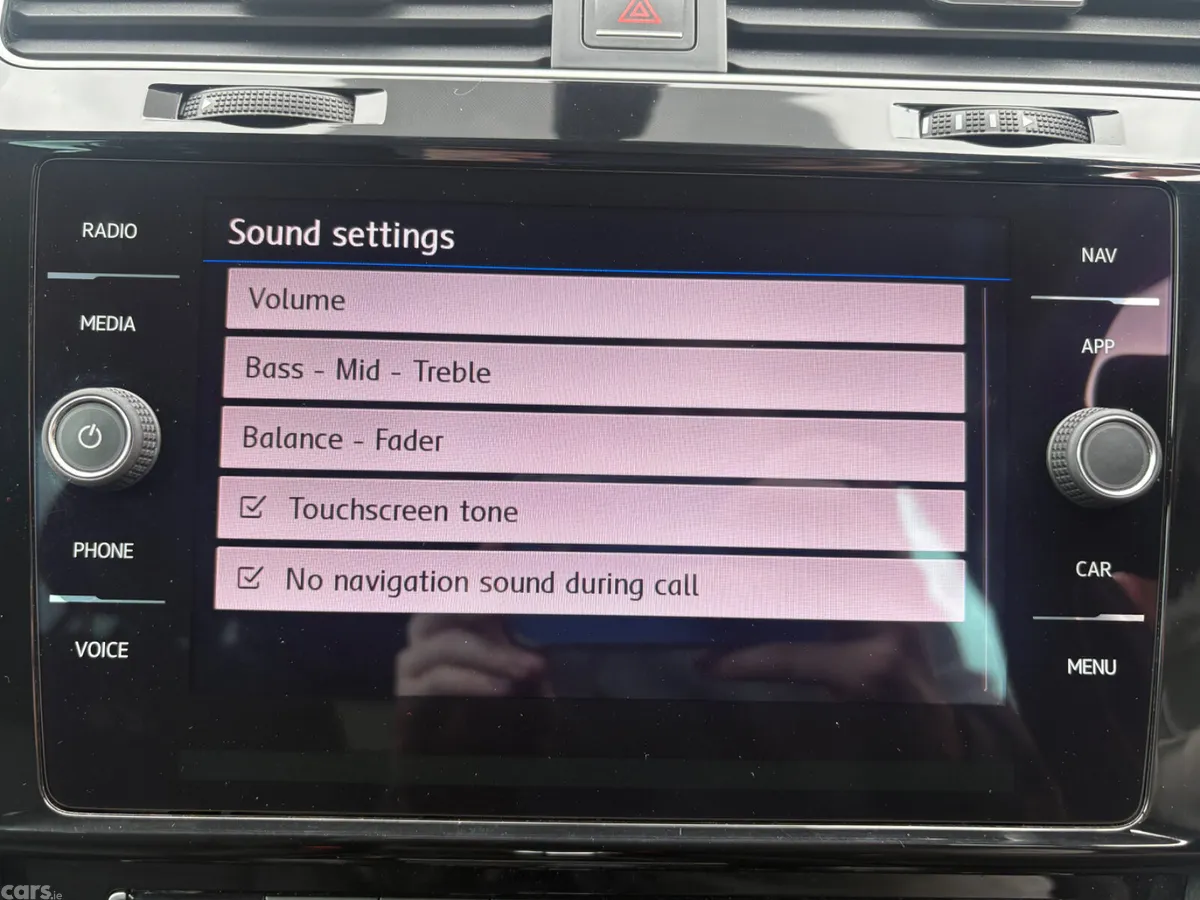 Volkswagen Golf Estate, Petrol, 2017, White